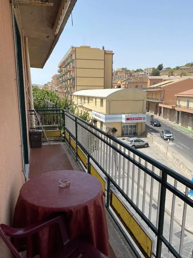 Dolce Dormire Miniappartamento Vizzini Alojamento de Acomodação e Pequeno-almoço